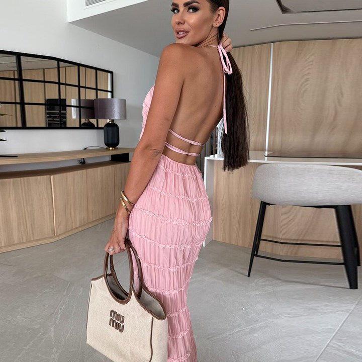 Caroline | Texturiertes Halterneck-Maxikleid