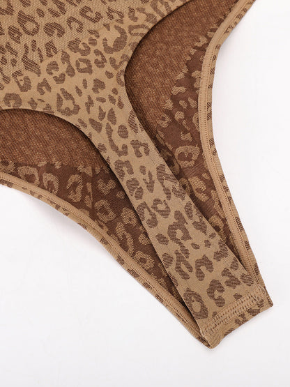 Nahtlose Shaping-Panties im Leo-Look