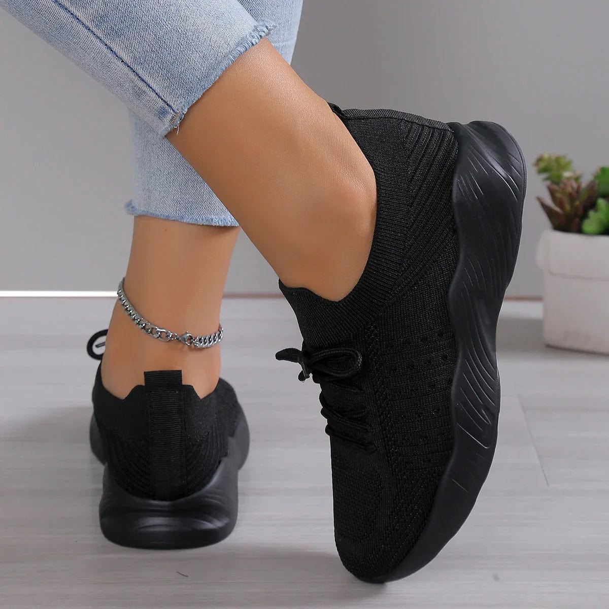 DANIELA I ATMUNGSAKTIVE SPORTSCHUHE