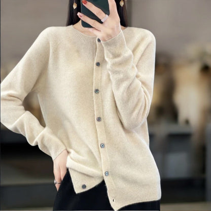 VIVIENNE I WARME GEMÜTLICHE STRICKJACKE